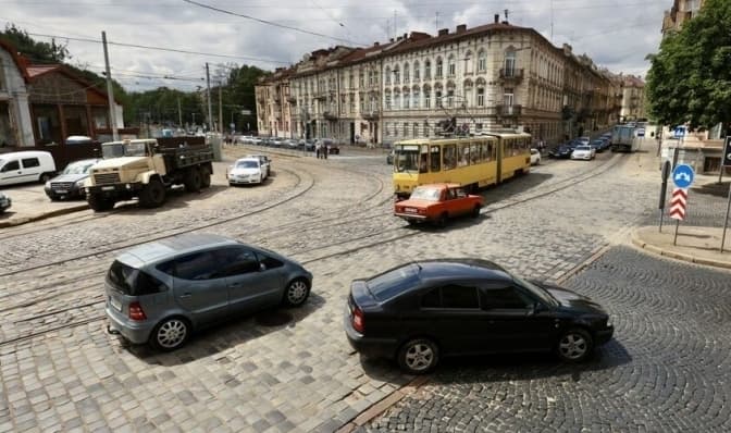 У Львові завтра можливі ситуативні перекриття руху транспорту