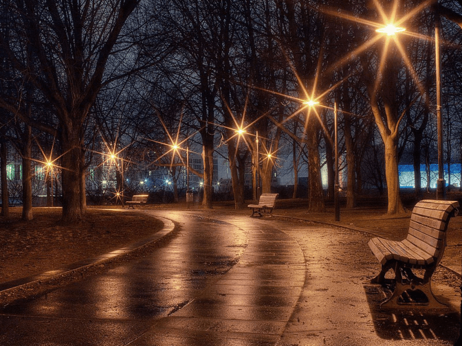 У Києві зовнішнє освітлення може працювати вдень через збої в енергопостачанні