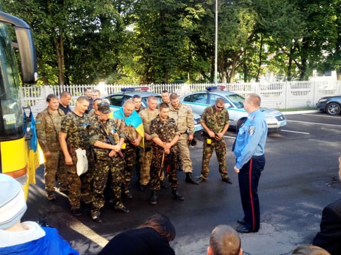 Львівські ДАІвці повертаються сьогодні з зони АТО. Де зустріти?