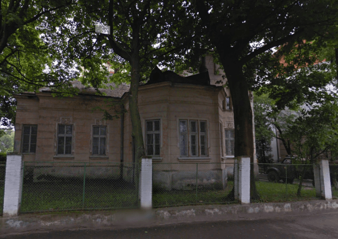 На вулиці Тернопільській продають частину історичної будівлі за понад 5,5 мільйонів гривень