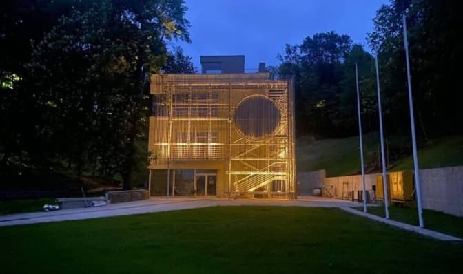 Львів викупить ветеранський хаб на Лисенка та візьме 10 млн євро кредиту на очисні споруди. Підсумки доби