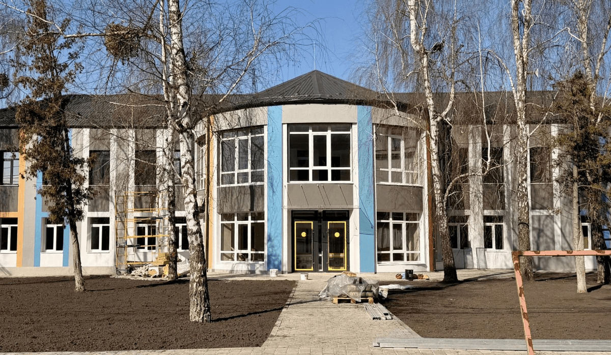 У Гостомелі завершують капітальний ремонт початкової школи №1