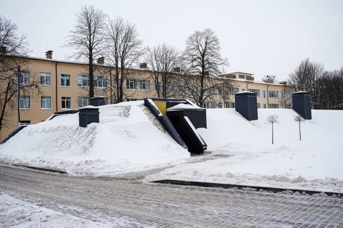 На Київщині у Борисполі відкрили сучасне протирадіаційне укриття у ліцеї