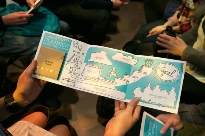 Ілюстративне фото: drawingchange.com