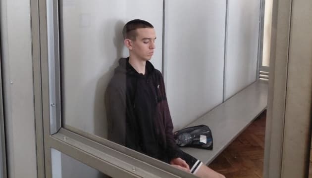 «Голос здавався старшим, а прийшов молодик»: у Львові допитали власницю іншої квартири, де жив Зінченко