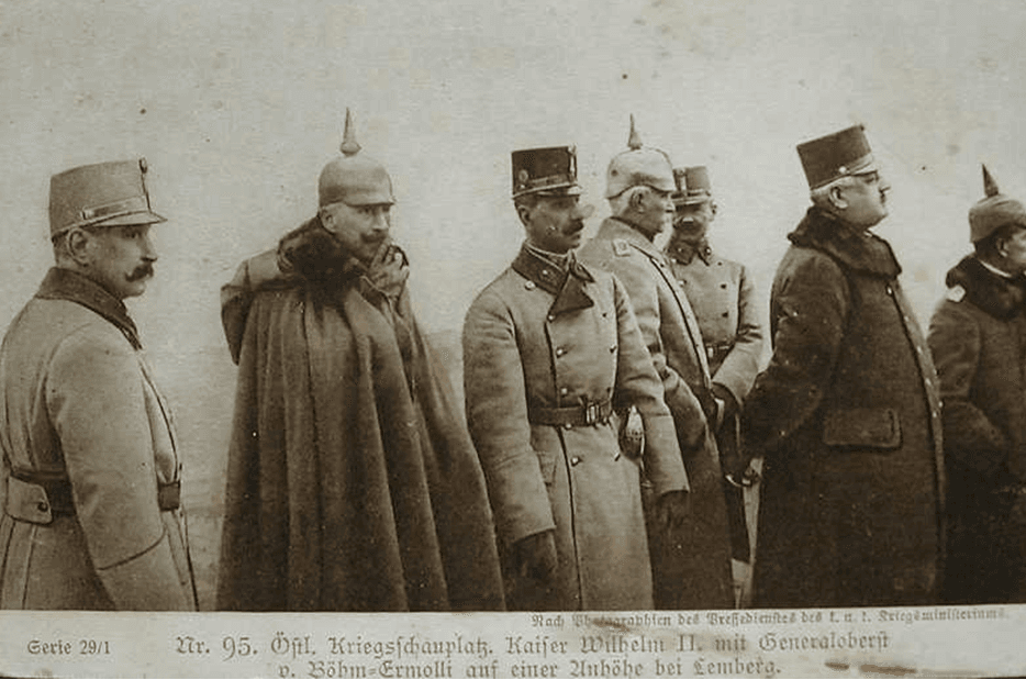 Кайзер Вільгельм ІІ з вищими офіцерами у відвойованому Львові / www.smirice.eu