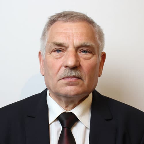 Помер український графік та професор Львівської академії мистецтв Іван Франк