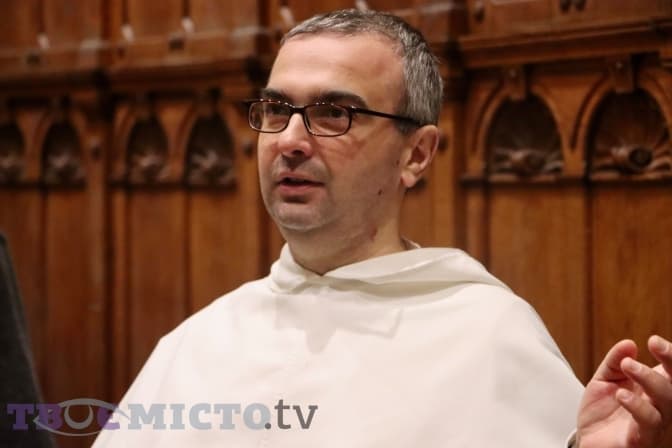 Геловін – це Голівуд. Отець про те, як насправді варто сприймати мистецтво смерті