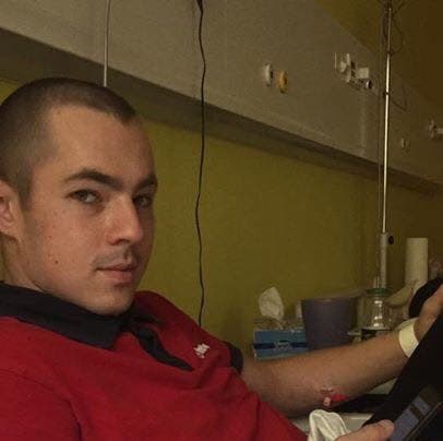 Львів'ян просять допомогти хворому на рак хлопцю