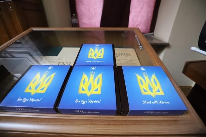 Освітян Львівщини, які воюють на фронті, відзначили нагородами