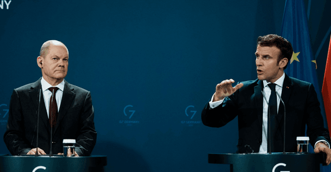 Макрон і Шольц знову говорили з путіним. Вимагали звільнення захисників «Азовсталі»