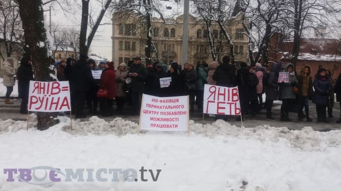 Ситуація на дорогах Львова: протестувальники перекрили вулицю Винниченка