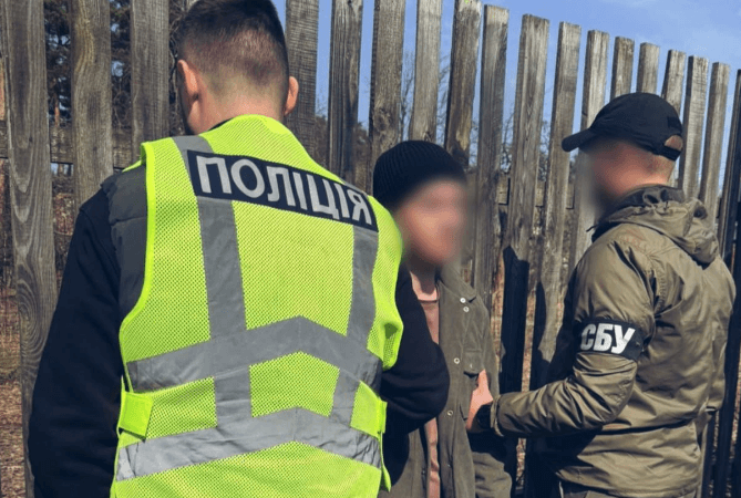 Теракт у Бучі: СБУ оголосила підозру 21-річному мешканцю Київщини, який готував вибухи за інструкціями невідомого з гри