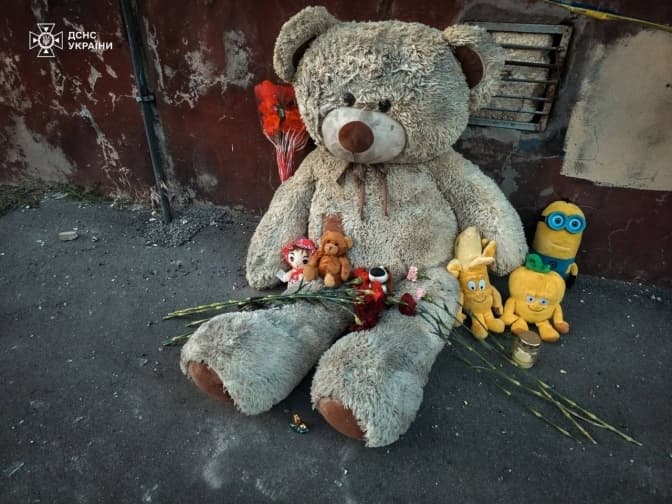 Жахливий удар рф по Києву та що буде з курсами валют восени. Підсумки доби