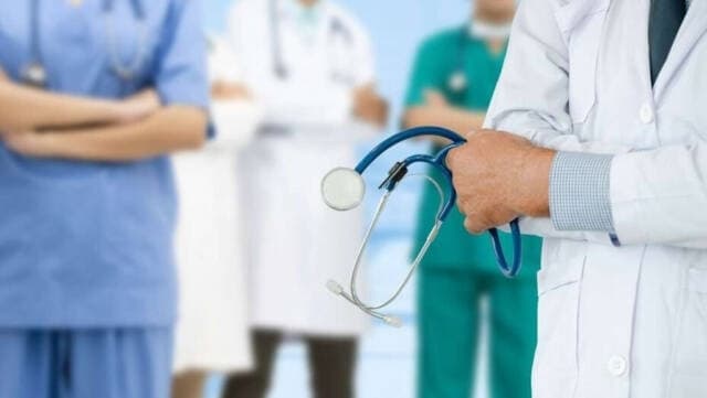 У столиці в 2025 році запрацювали нові відділення лікарень, лабораторії та протезний центр