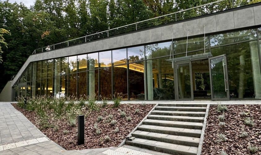 Сьогодні в Шевченківському гаю відкриють сучасний центр з укриттям