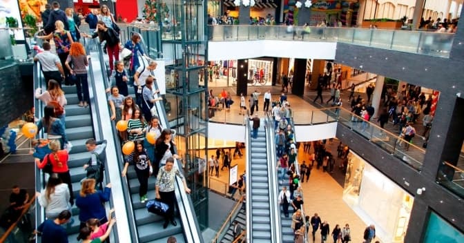 Чи перевірятимуть укриття у торгових центрах у Львові