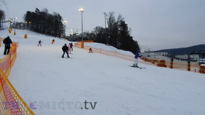 У Винниках у тестовому режимі запрацювали гірськолижні траси