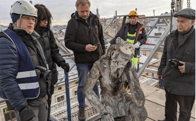 У Львові з каплиці Боїмів на реставрацію заберуть Скорботного Христа