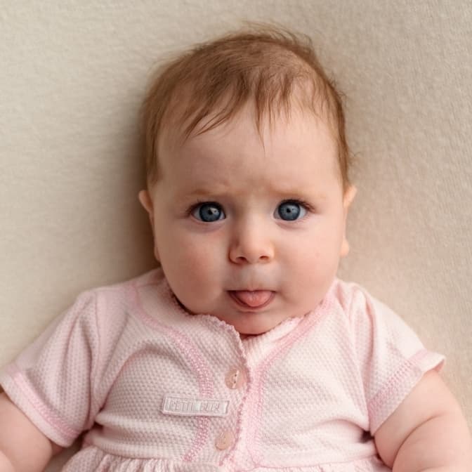 У Львові просять допомогти семимісячній Марічці зі СМА