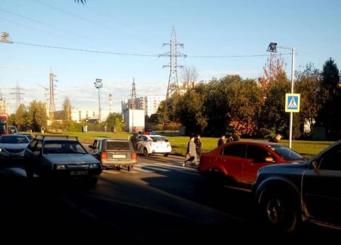 Ситуація на дорогах Львова: затор на Сихові