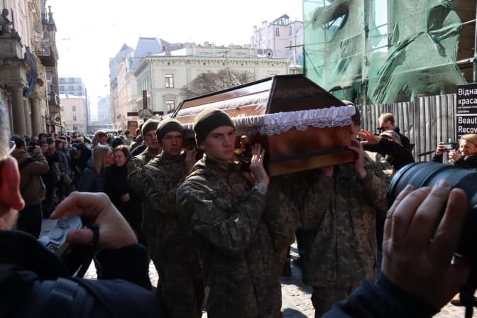 У Львові попрощалися з військовослужбовцями, які загинули на Яворівському полігоні