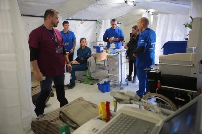 На Львівщині розгорнули ізраїльський польовий шпиталь