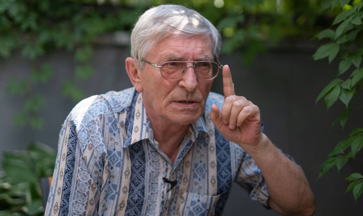 Професор Головаха про дивовижні зміни в українців та: біля Львова перекриють трасу, російська у школах Києва. Підсумки доби