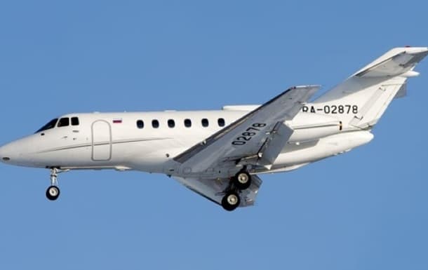 У росії розбився літак з десятьма людьми. На борту міг бути ватажок ПВК «Вагнер» Пригожин та його заступник. Оновлено