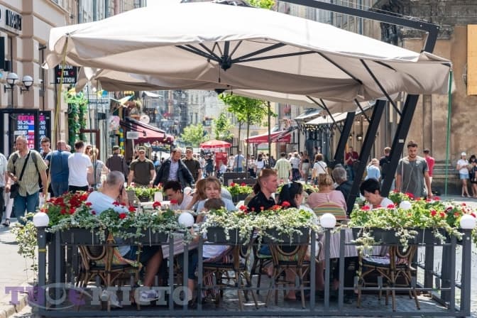 У Львові розпочинають роботу літні майданчики