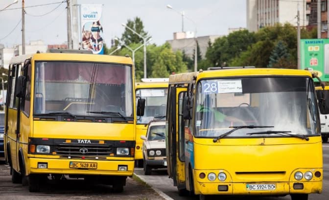 Мешканці Рудного підуть пікетувати АТП №1, якщо їм не збільшать кількість автобусів до селища
