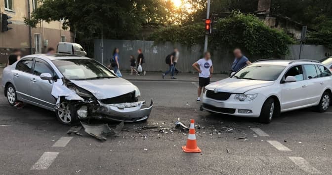 Львів’янин у стані наркотичного сп'яніння спричинив потрійну ДТП на Кульпарківській