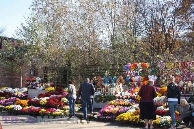 У Львові подорожчали ритуальні послуги. Які тепер будуть ціни