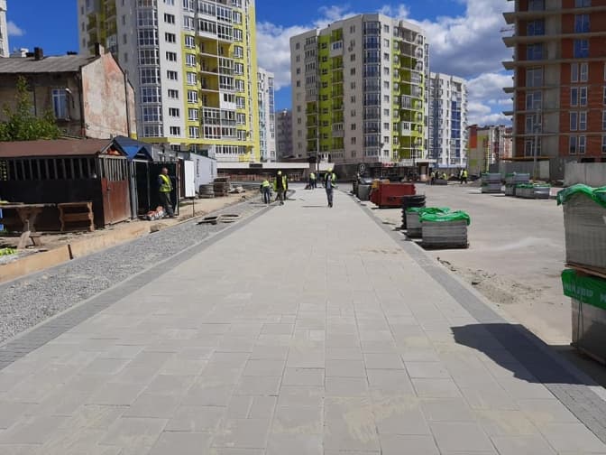Квазі-кільце на Шевченка планують збудувати до кінця червня. Актуальні фото
