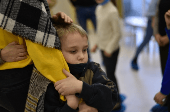 Як діти бачать війну. Благодійний фонд «Рідні» організовує міжнародну фотовиставку