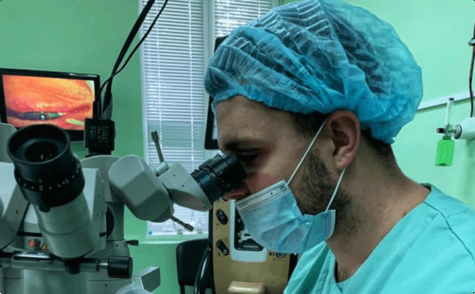 Львівські медики врятували зір 32-річному чоловіку