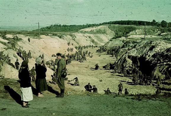 Сьогодні в Україні – 75-та річниця трагедії Бабиного Яру. 10 фактів з історії
