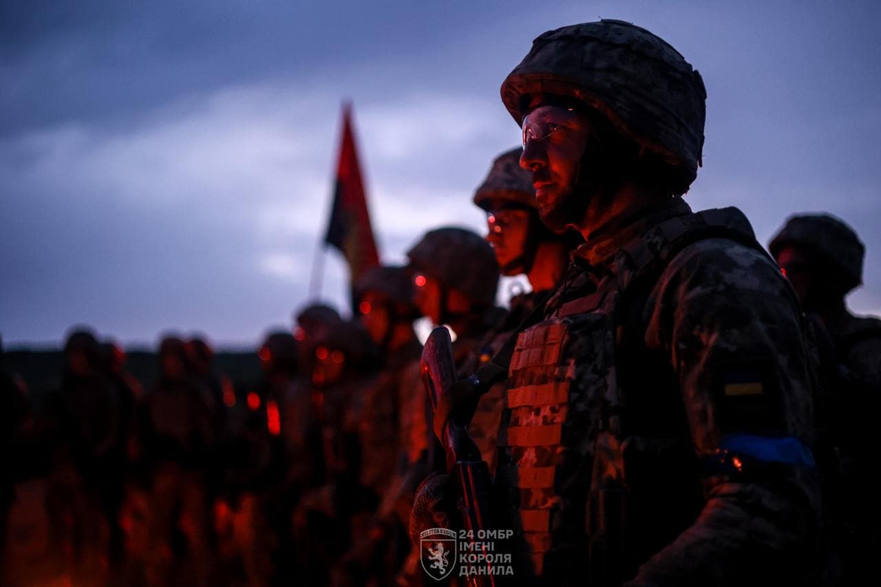 Фото: 24 ОМБр