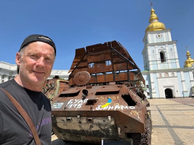 Німецький митець Bananensprayer залишив серію муралів на Київщині