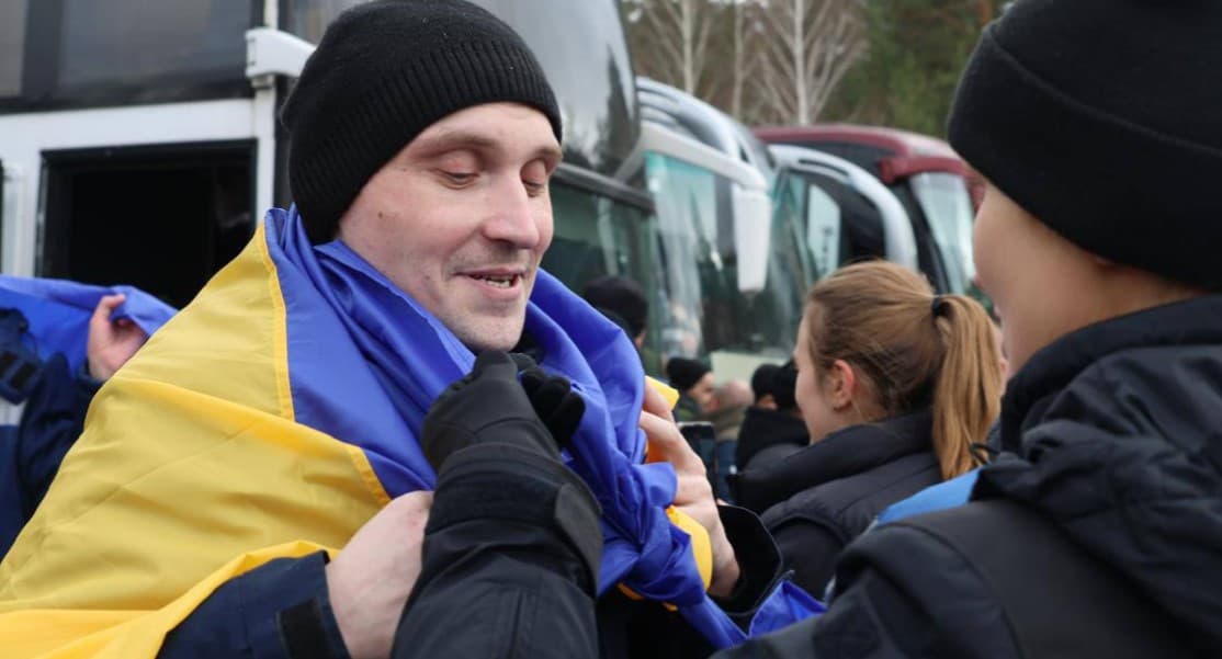 Під час сьогоднішнього обміну полоненими на Львівщину повертаються ще двоє Захисників