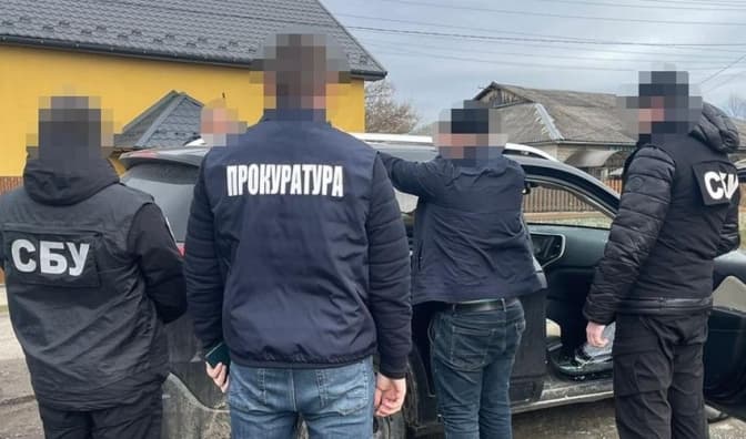 Депутат міськради на Львівщині розкрадав деревину, яка призначалась для оборонних споруд