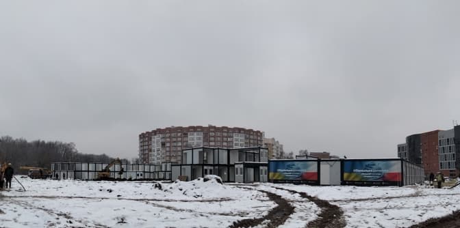 На зиму для переселенців у Львові облаштовують двоповерхове модульне містечко