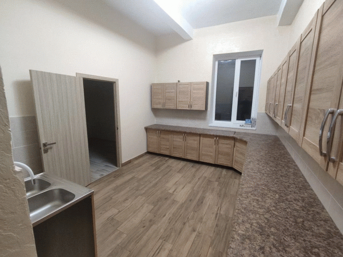 На Львівщині майже за 3 млн грн відремонтували ще один гуртожиток для переселенців