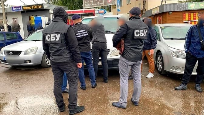 На Львівщині затримали групу вимагачів, що збирали «данину» з перевізників