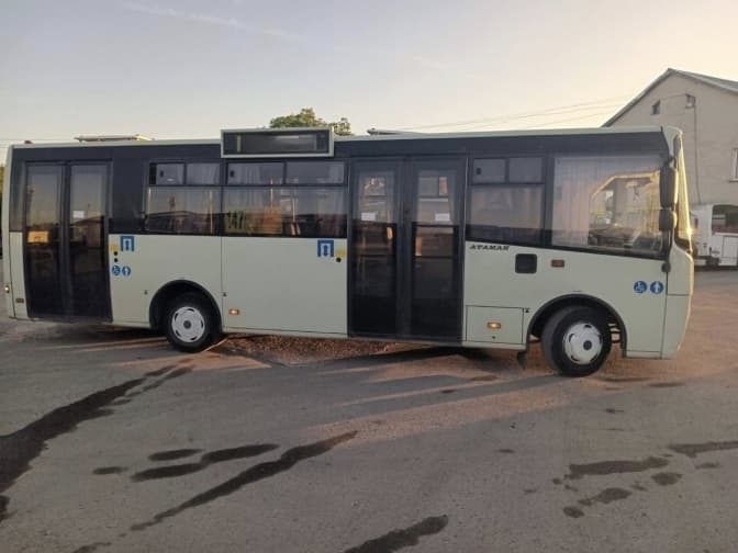 На Львівщині шукають перевізників для 42 автобусних маршрутів