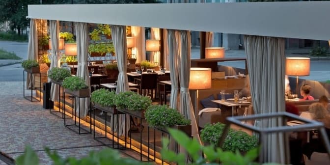 Київрада збирається змінити правила розміщення літніх майданчиків біля ресторанів