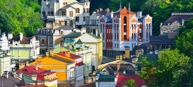 У нежитловій будівлі на Воздвиженці, що належить місту, влаштували готель, — Прокуратура