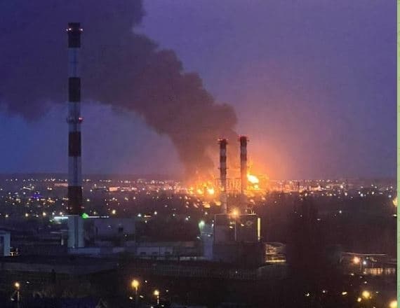 У Росії повідомляють про пожежу на нафтобазі у Білгороді