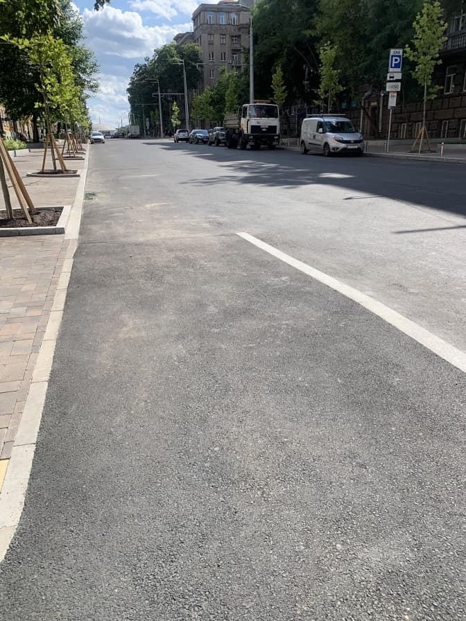 Вулиця Пирогова в Києві без зливостоків / фото: Римма Зюбіна / Facebook