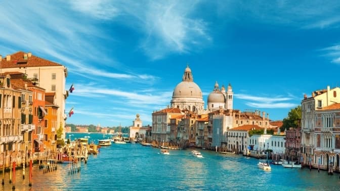 Мовна омбудсменка відреагувала на інцидент із російськомовними екскурсіями львівської туристичної компанії